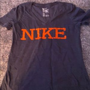 Nike t shirt